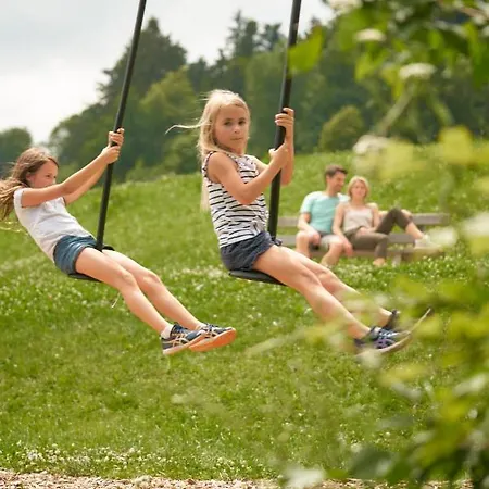 Hotel Familienhotel Schreinerhof 4*