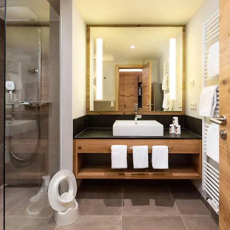 Familotel Schreinerhof Hotel Schönberg