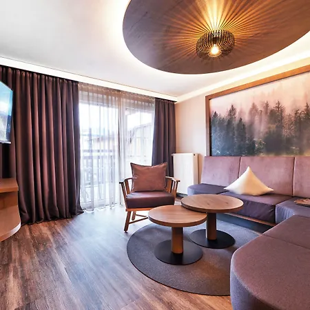Familotel Schreinerhof Hotel 4*