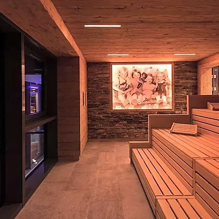 Schreinerhof 4*